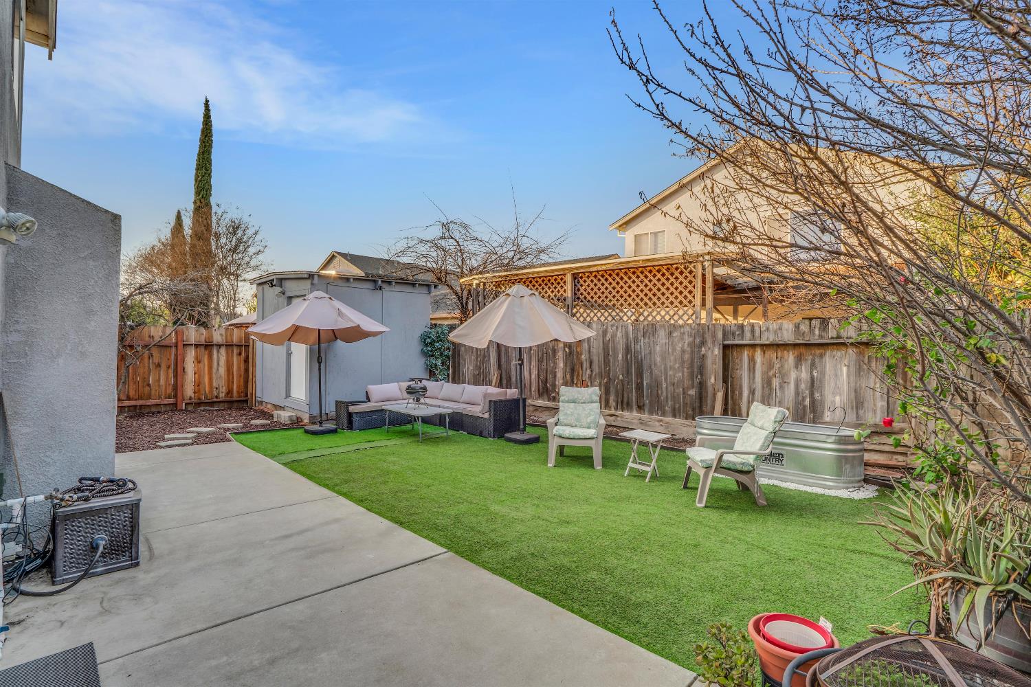 765 Jackoyln, Manteca, CA 95336