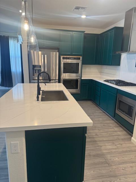 737 Featherstone Dr, Patterson, CA 95363