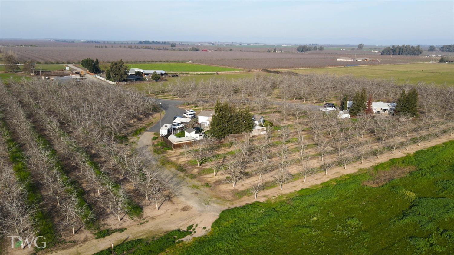 30944 Grooms Rd, Oakdale, CA 95361