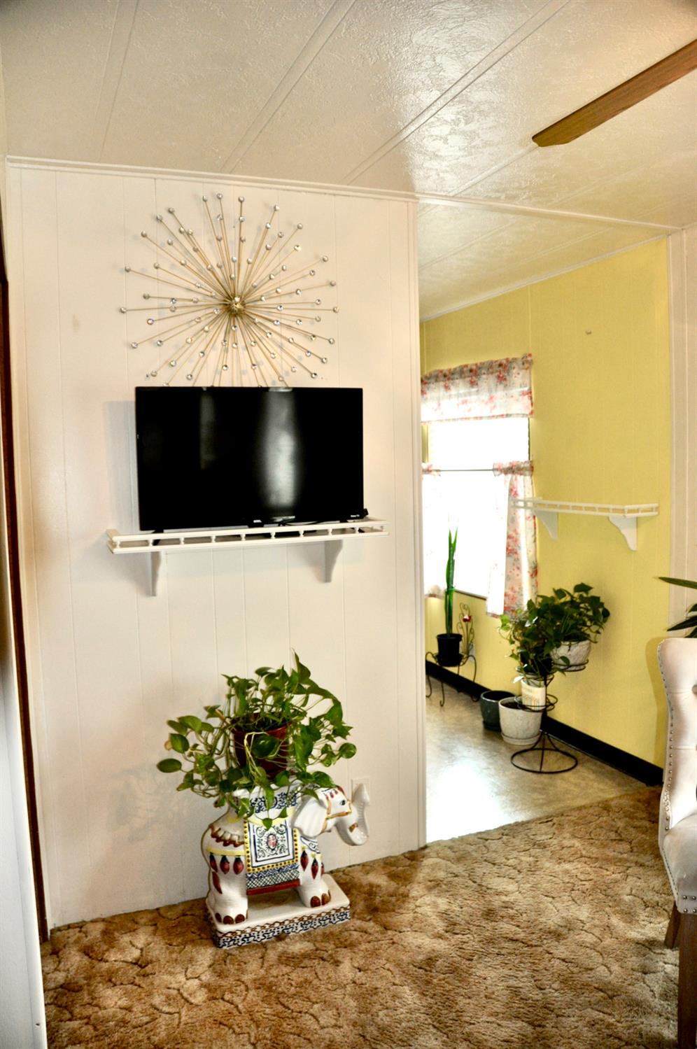 24 Schooner Ln, Modesto, CA 95356