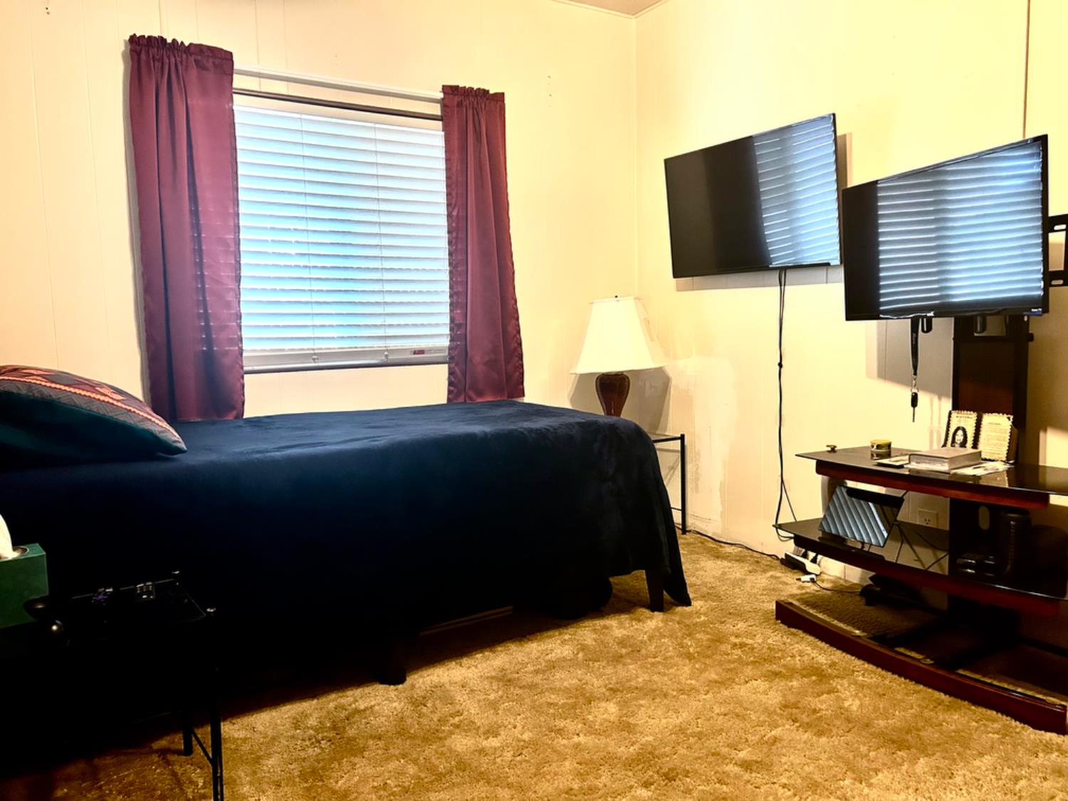 24 Schooner Ln, Modesto, CA 95356