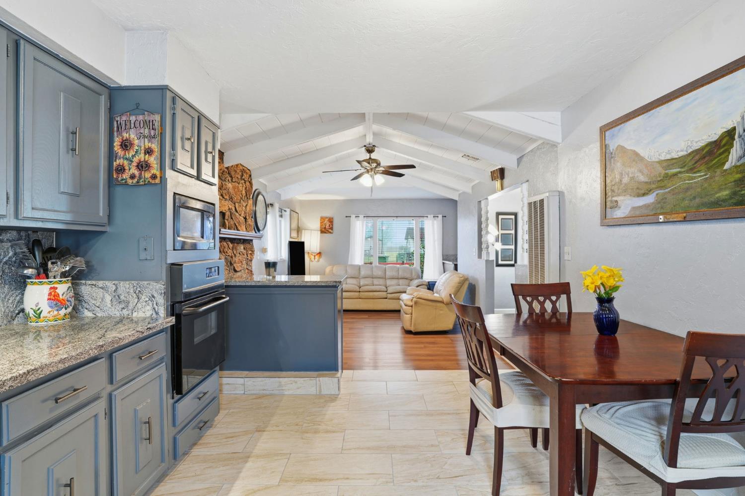 3917 Santa Fe St, Riverbank, CA 95367