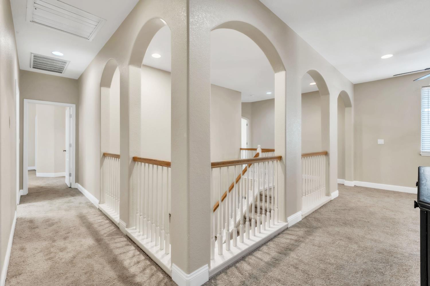 3329 Vancouver Dr, Modesto, CA 95355