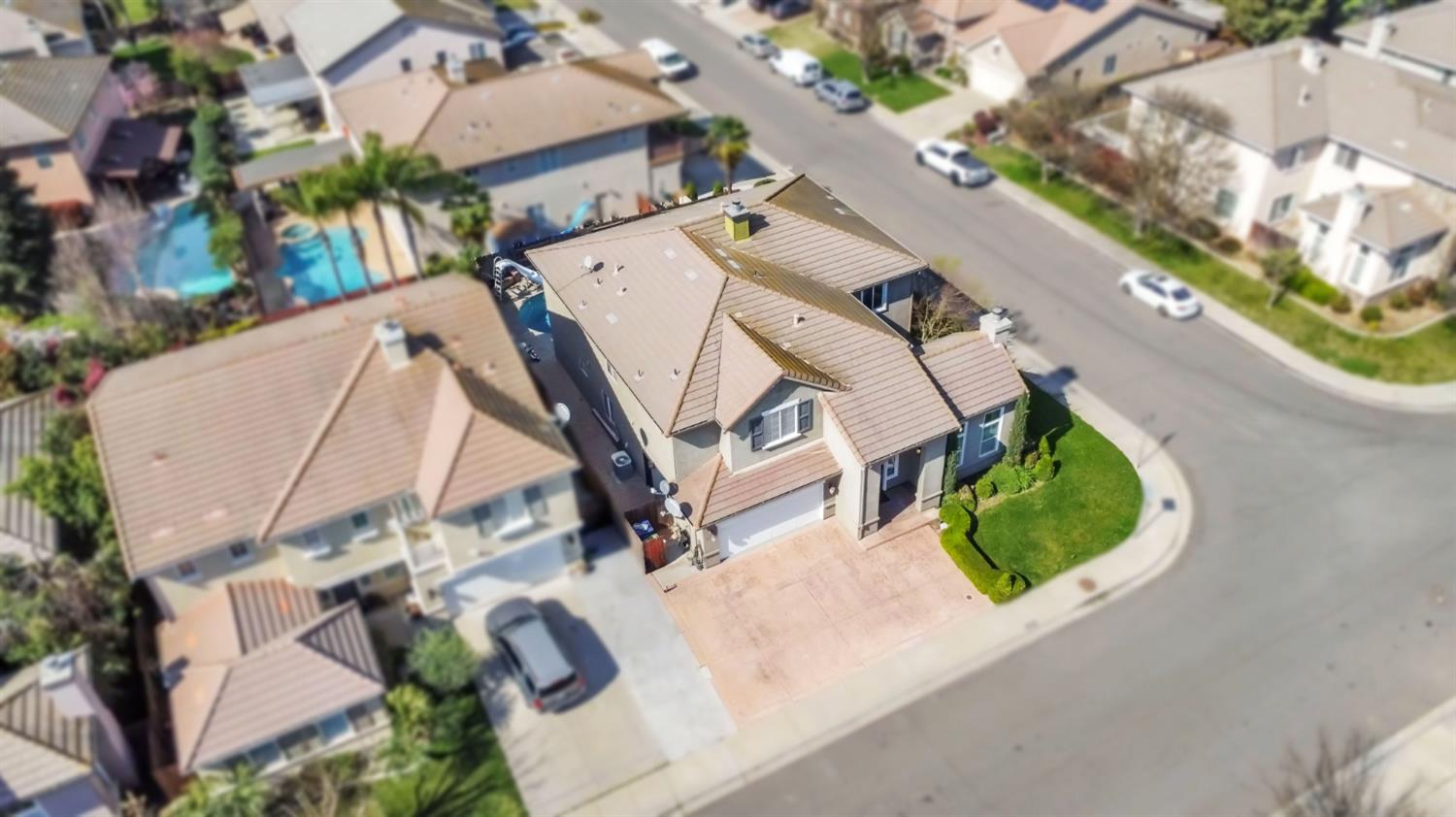 3329 Vancouver Dr, Modesto, CA 95355