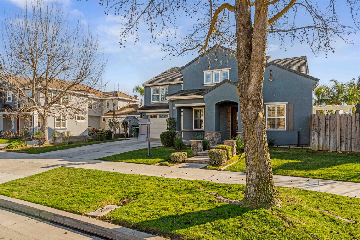 1434 Augusta Pointe Dr, Ripon, CA 95366