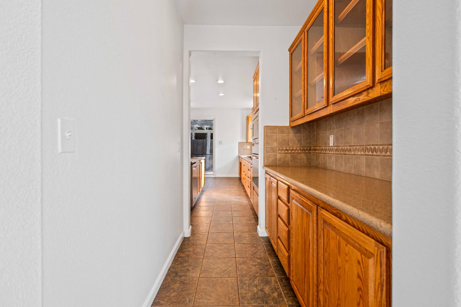 1434 Augusta Pointe Dr, Ripon, CA 95366