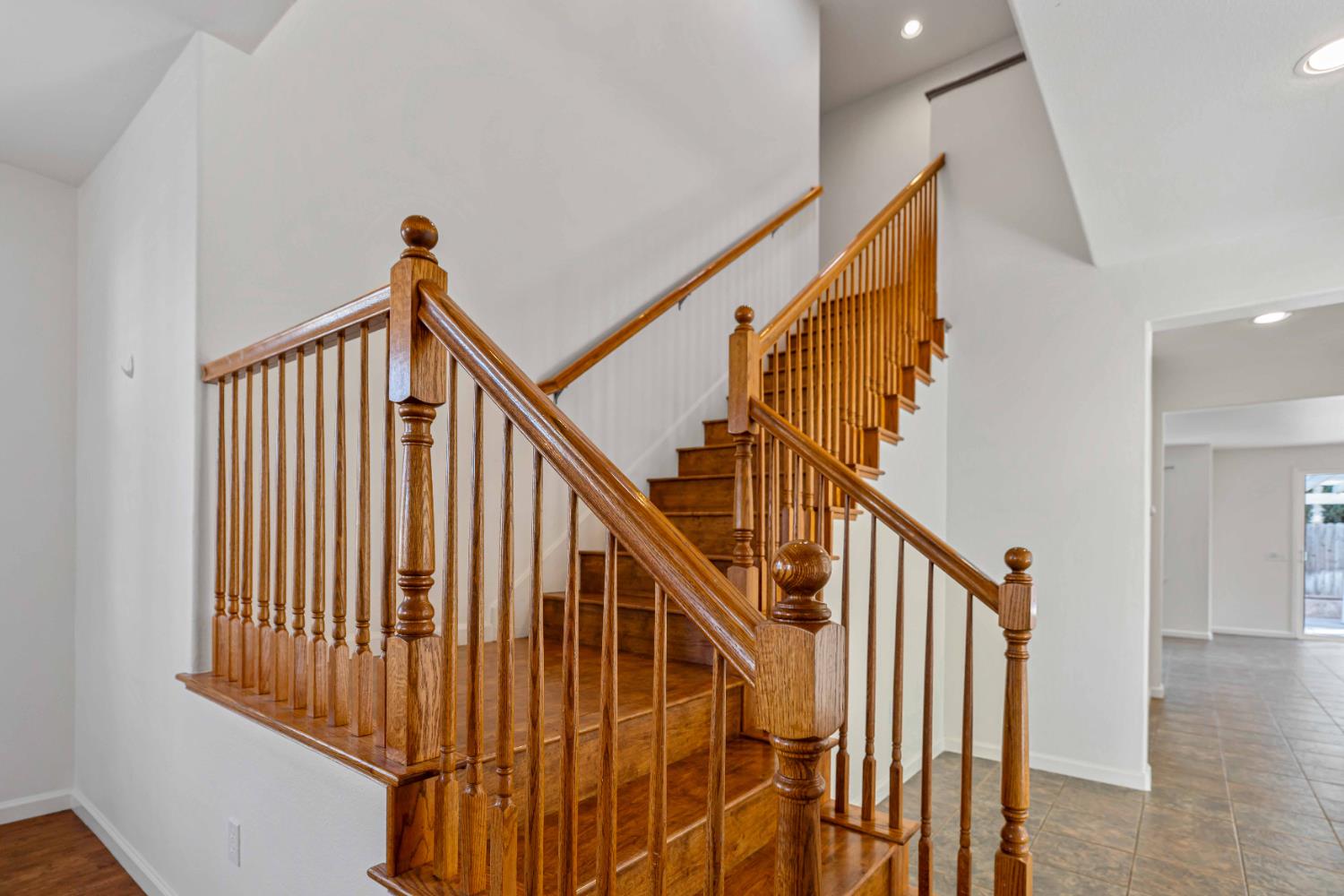 1434 Augusta Pointe Dr, Ripon, CA 95366