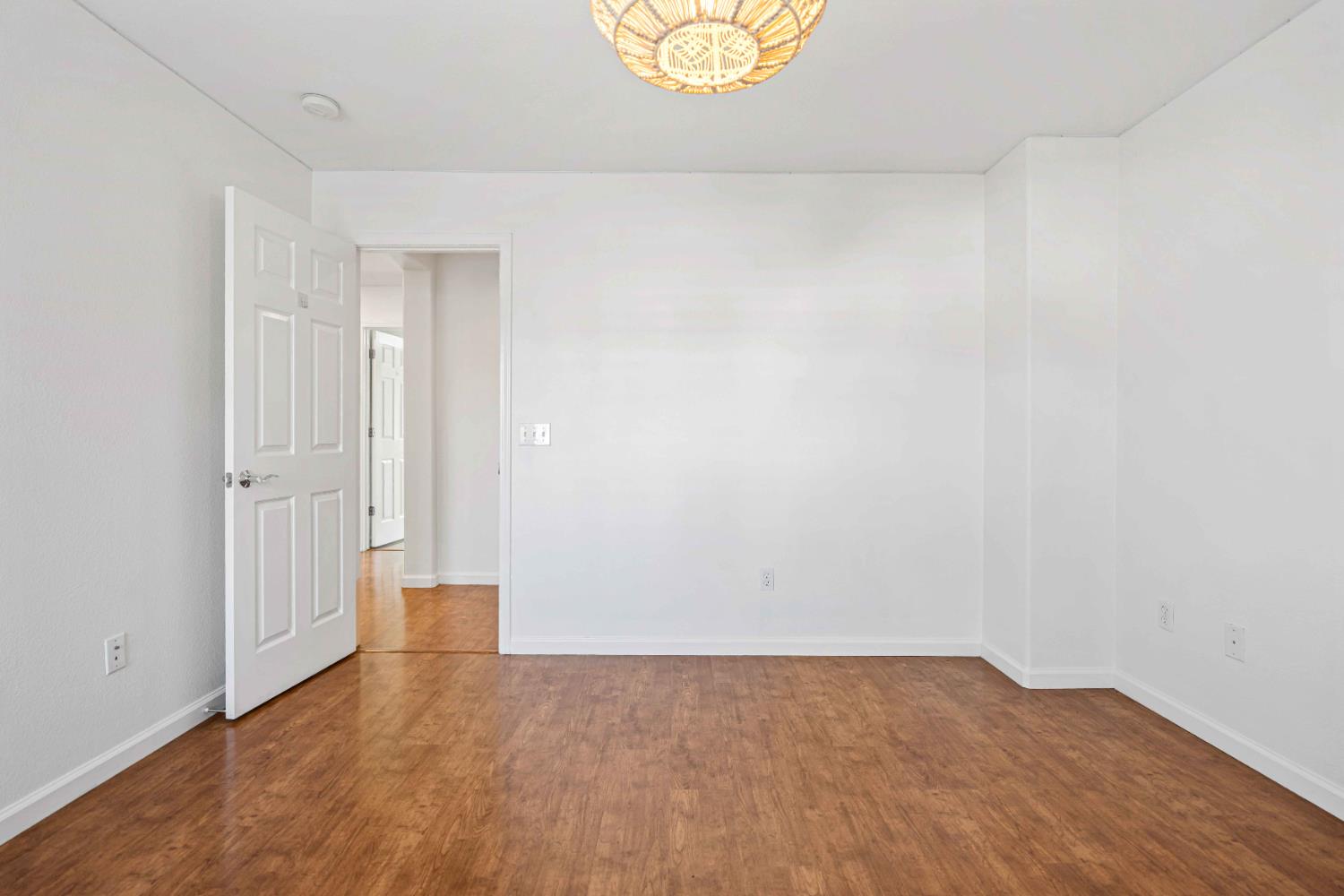 1434 Augusta Pointe Dr, Ripon, CA 95366