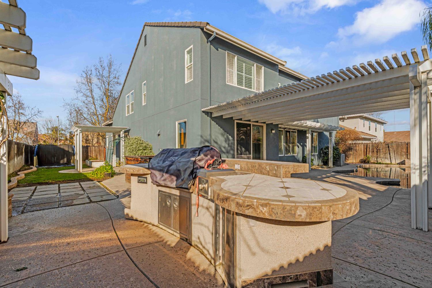 1434 Augusta Pointe Dr, Ripon, CA 95366