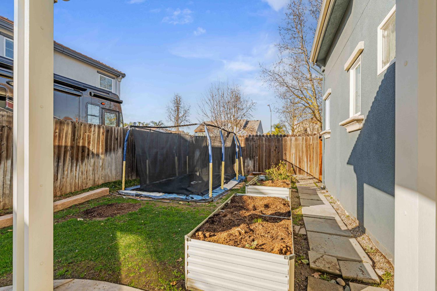 1434 Augusta Pointe Dr, Ripon, CA 95366