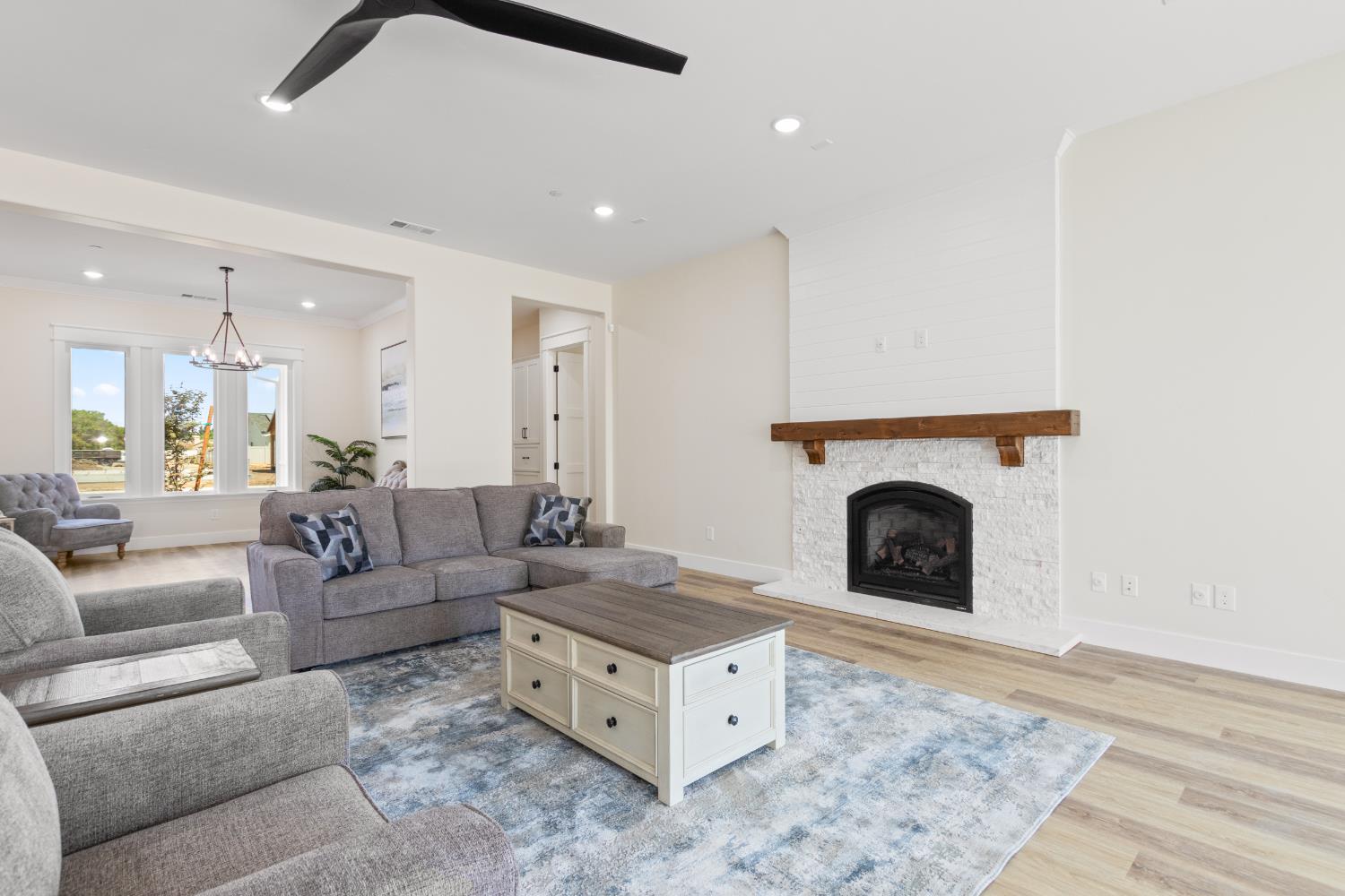 2119 Via Bella, Oakdale, CA 95361