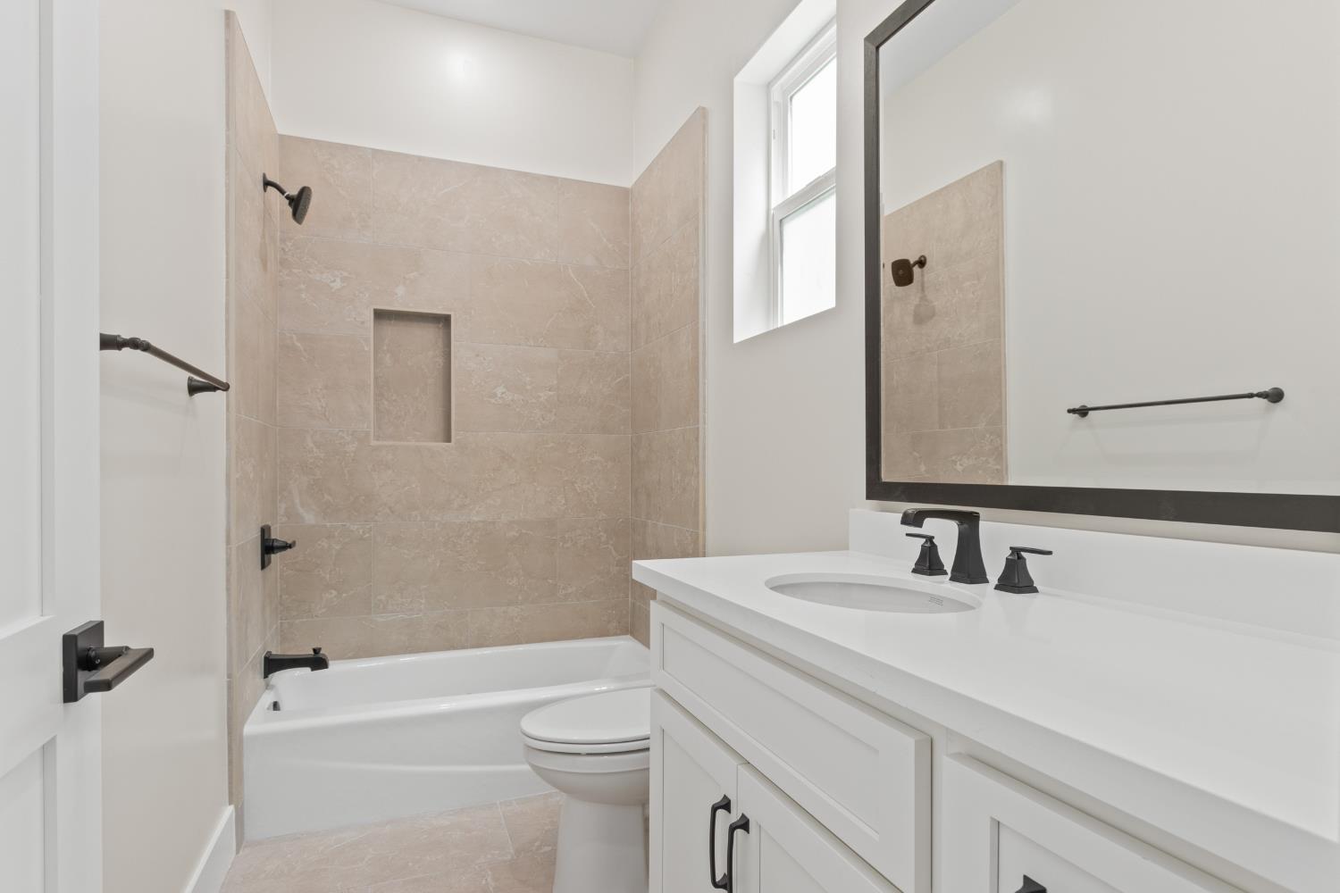 2119 Via Bella, Oakdale, CA 95361