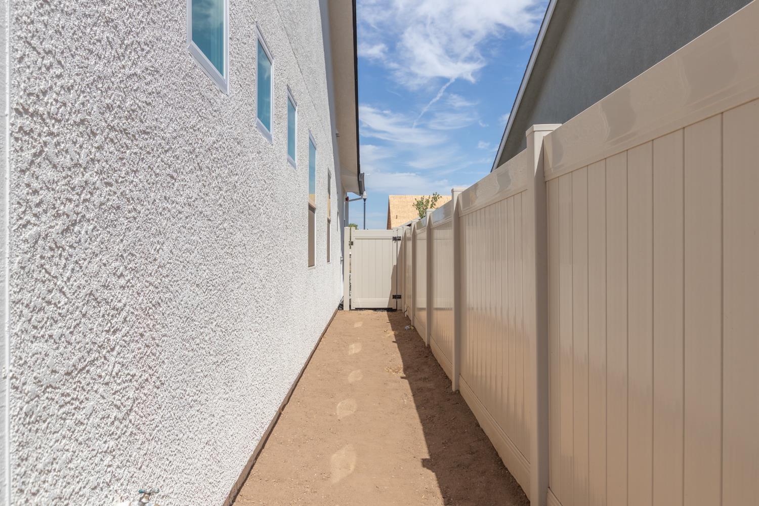 2119 Via Bella, Oakdale, CA 95361