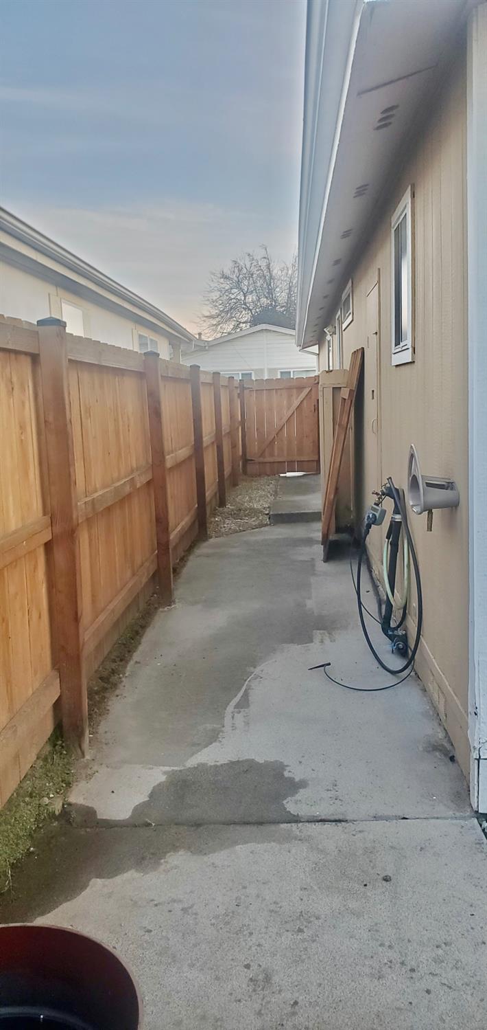 900 Old Stockton Rd #511, Oakdale, CA 95361