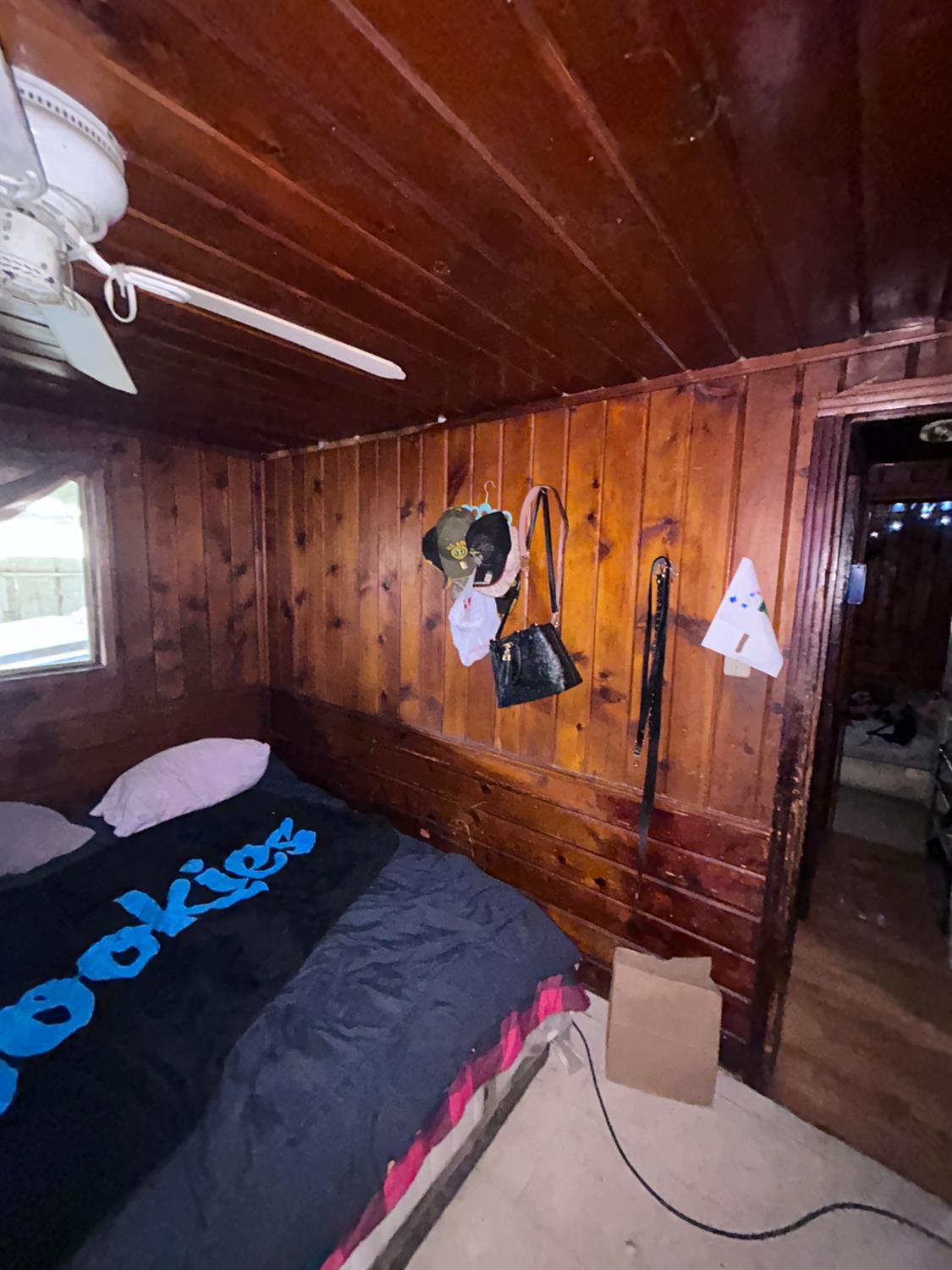 1820 Kenneth St, Modesto, CA 95351