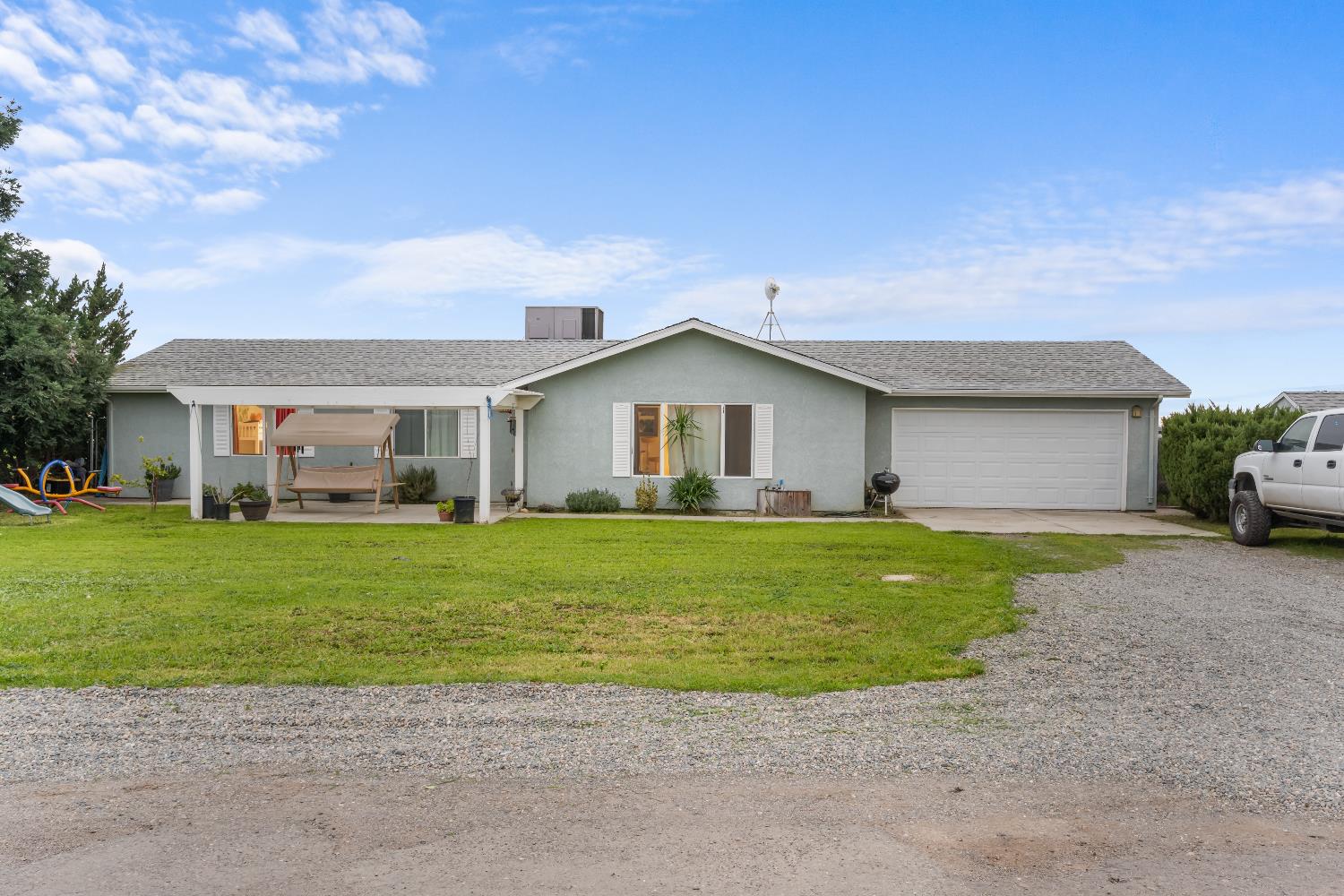 4449 Clausen Rd, Le Grand, CA 95333