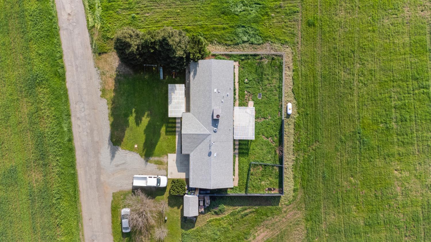 4449 Clausen Rd, Le Grand, CA 95333
