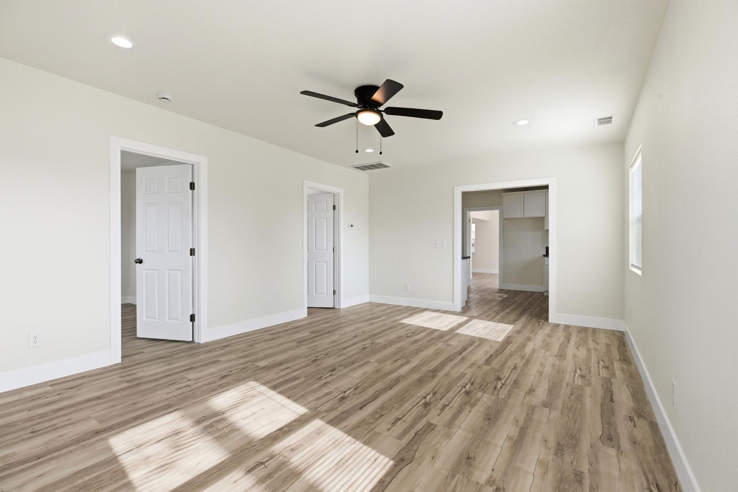 821 Sutter Ave, Modesto, CA 95351