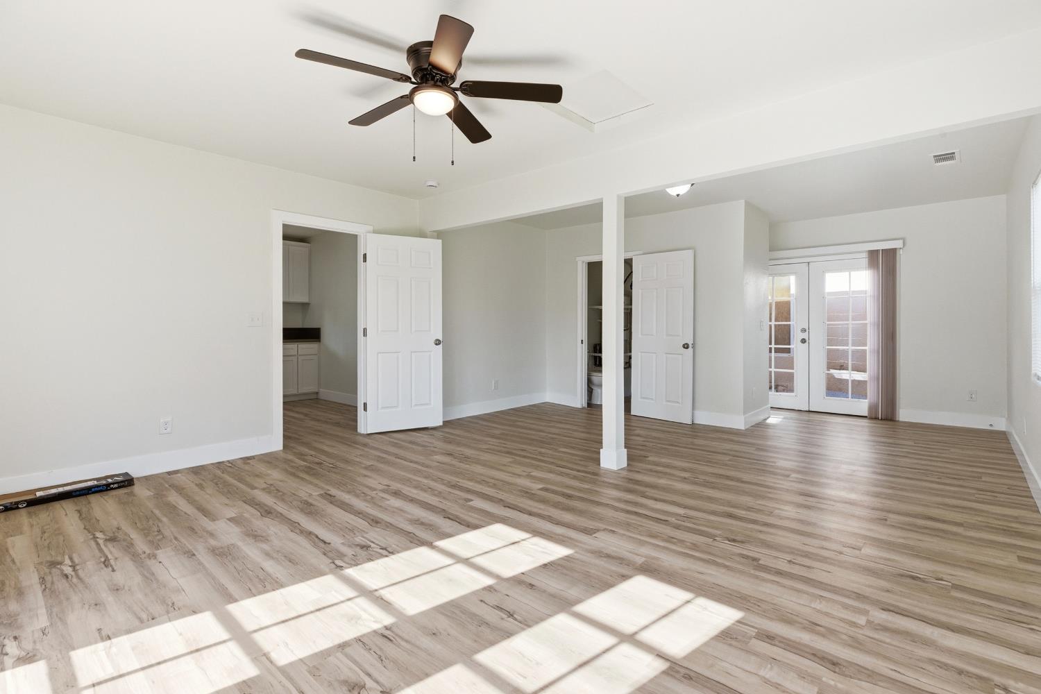 821 Sutter Ave, Modesto, CA 95351