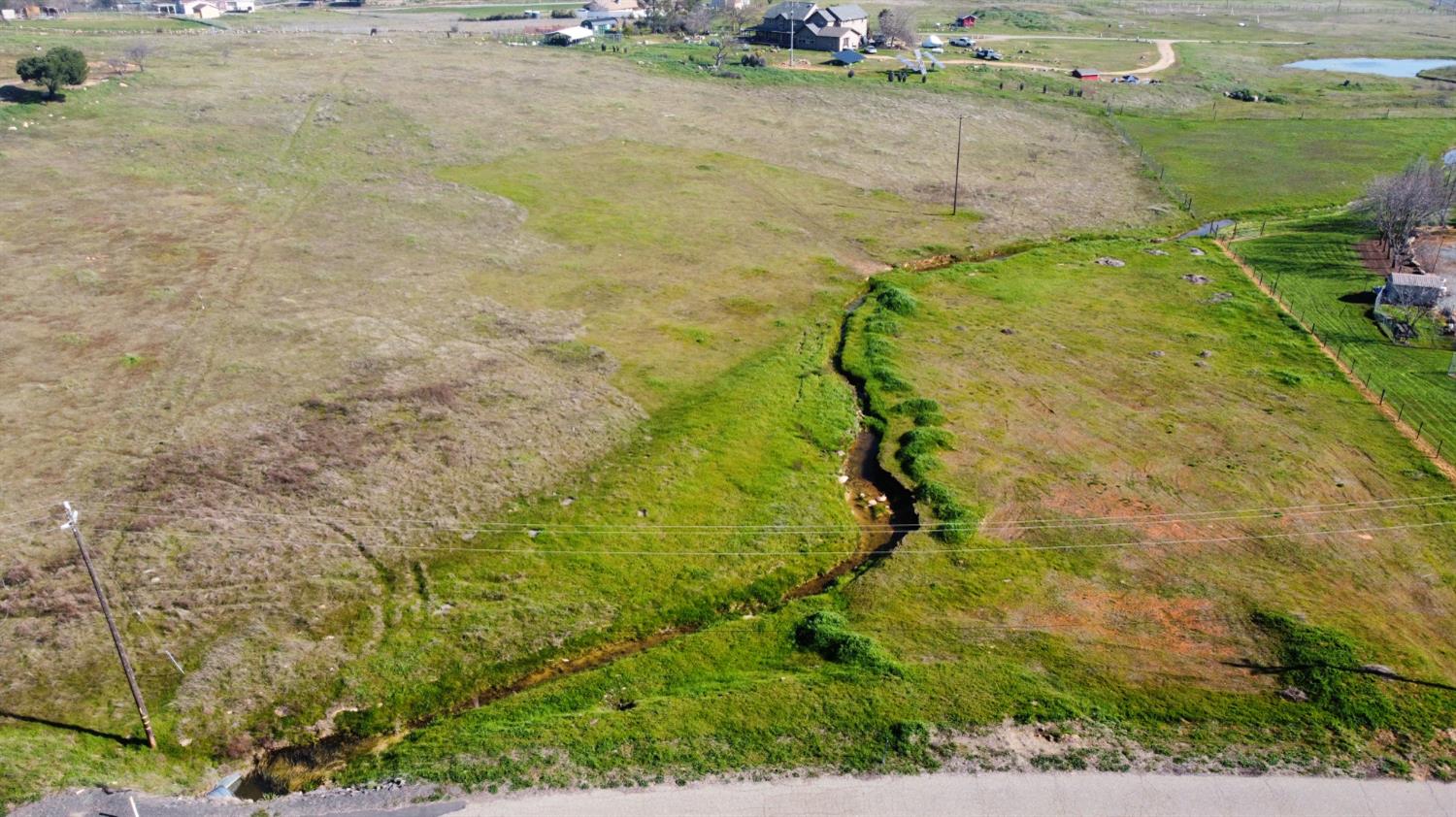 9668 Laredo St, La Grange, CA 95329