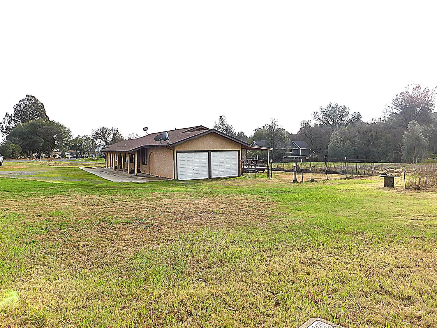 912 Feather Dr, Copperopolis, CA 95228