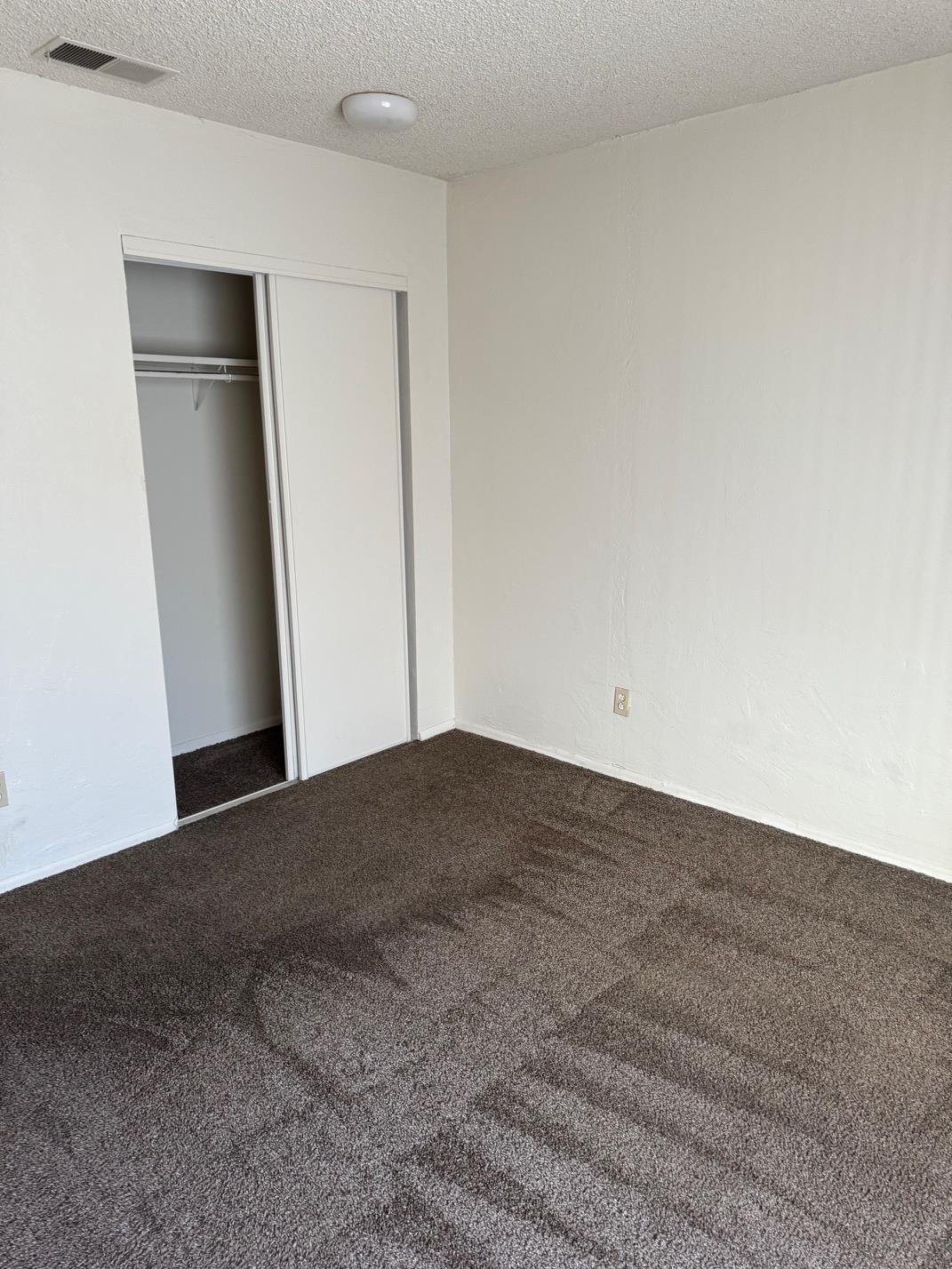 912 Feather Dr, Copperopolis, CA 95228