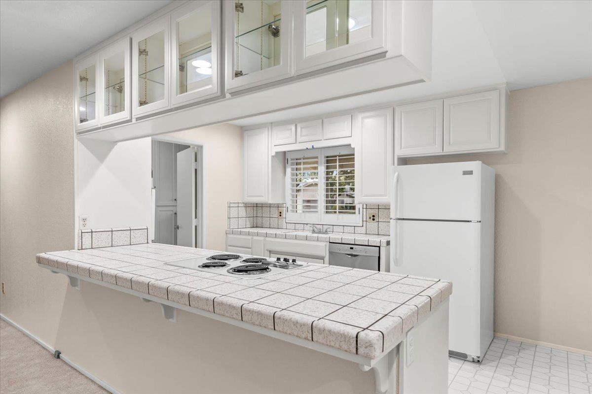 1912 Scarborough Ct, Modesto, CA 95355