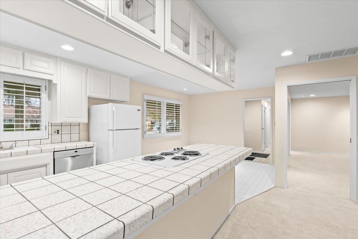 1912 Scarborough Ct, Modesto, CA 95355