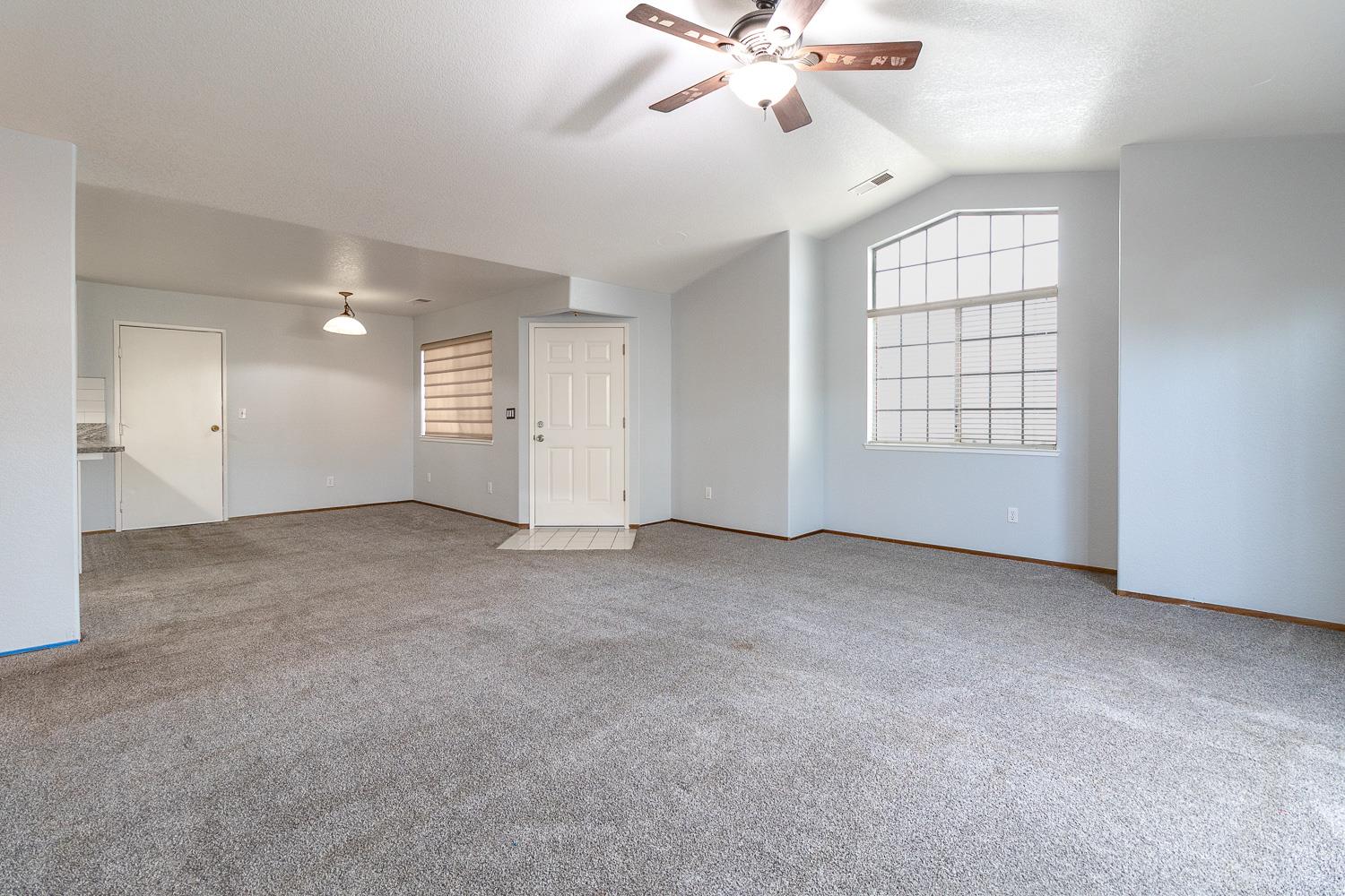 900 W Canal Dr #114, Turlock, CA 95380