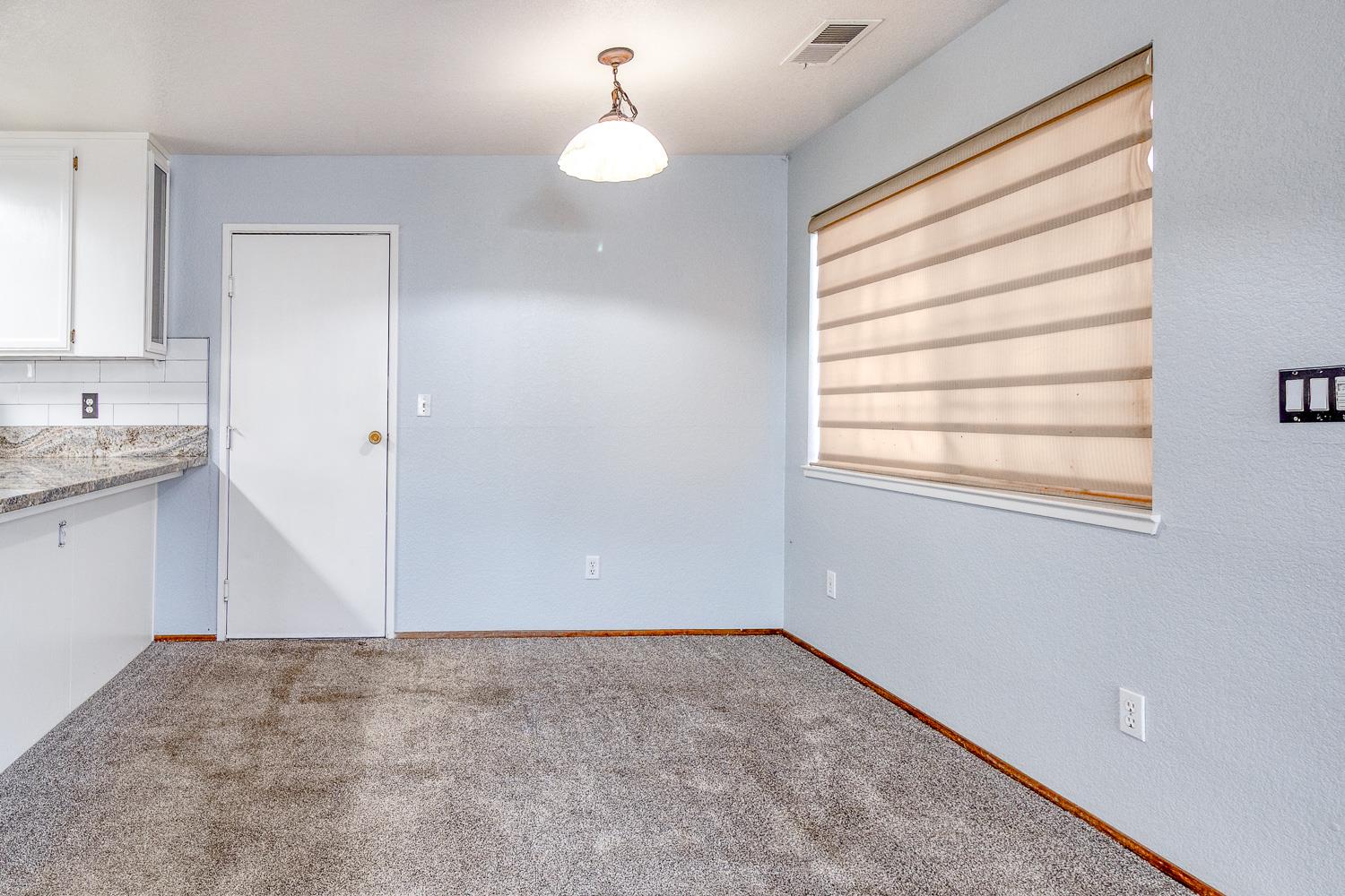 900 W Canal Dr #114, Turlock, CA 95380