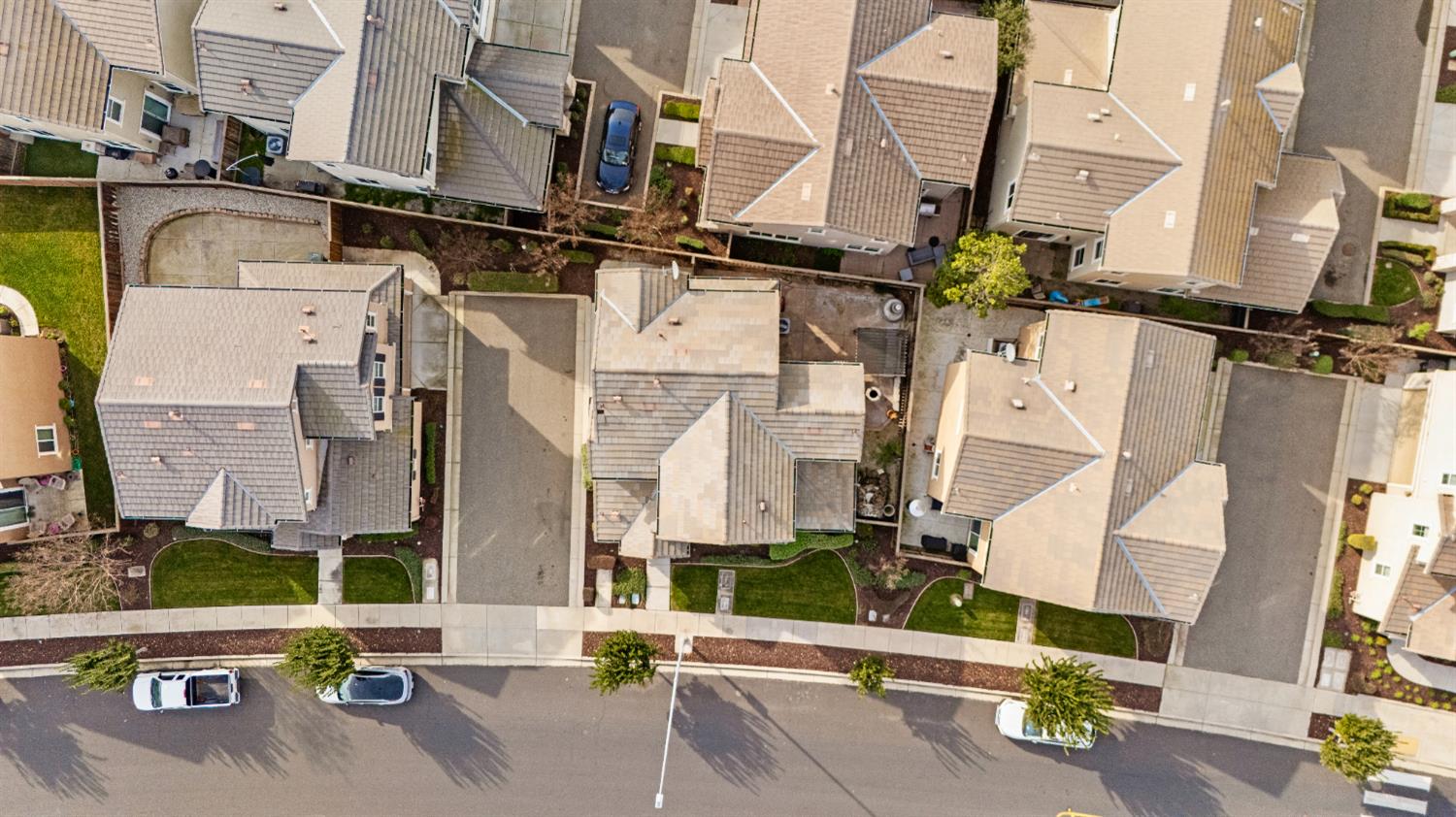 5713 Antique Rose Way, Riverbank, CA 95367