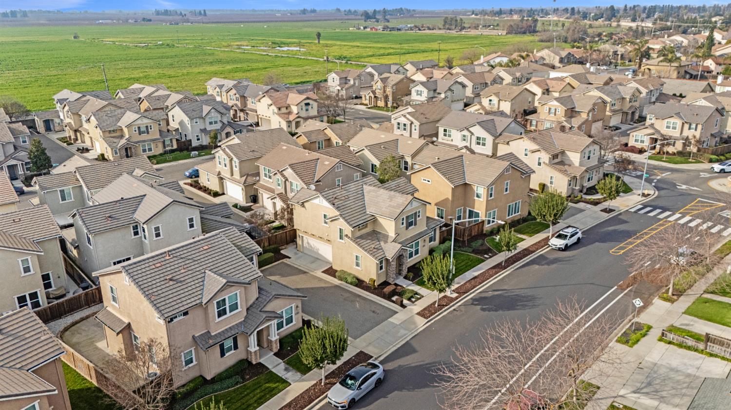 5713 Antique Rose Way, Riverbank, CA 95367