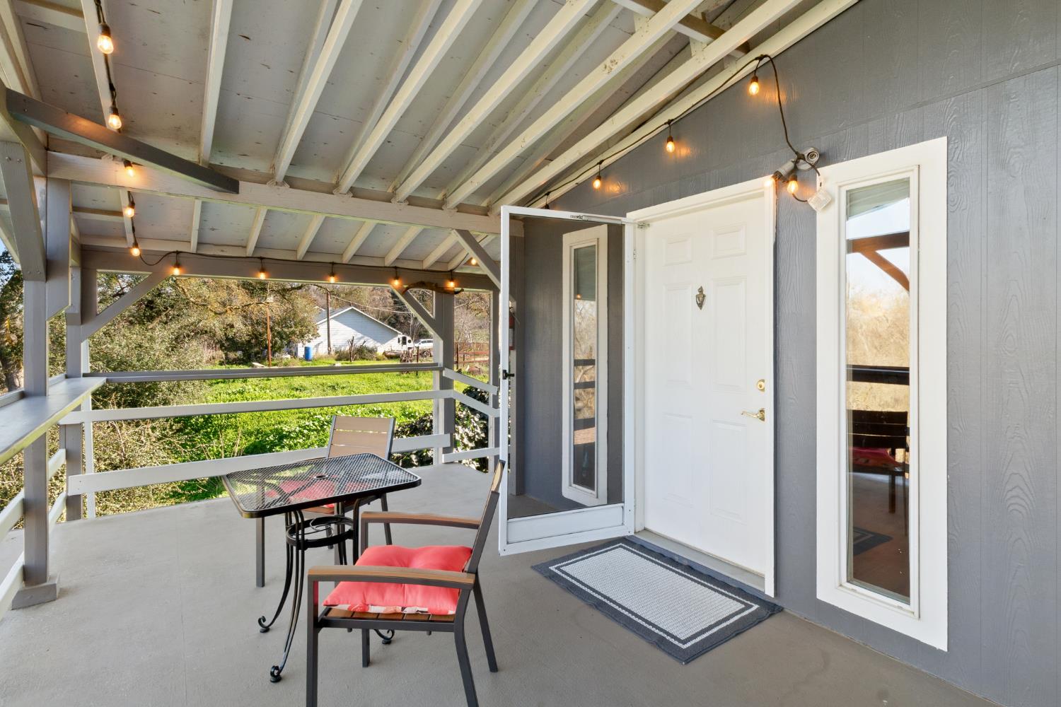 13355 Lancaster Rd, Oakdale, CA 95361