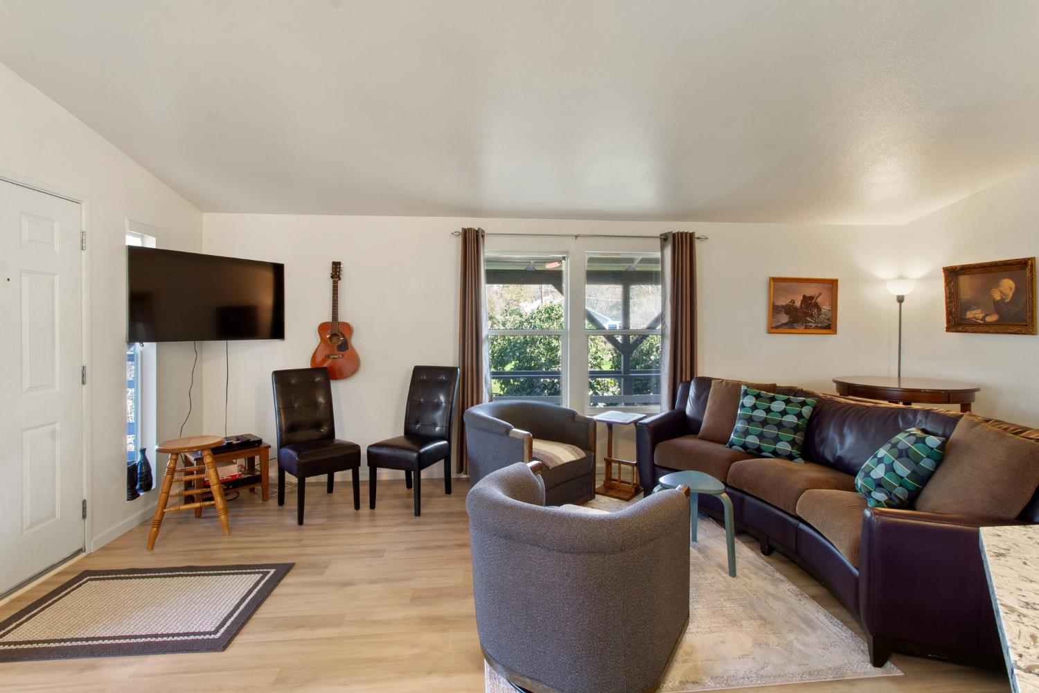 13355 Lancaster Rd, Oakdale, CA 95361