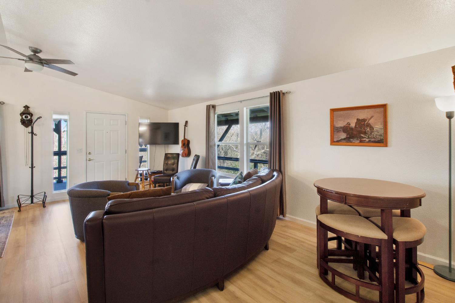 13355 Lancaster Rd, Oakdale, CA 95361