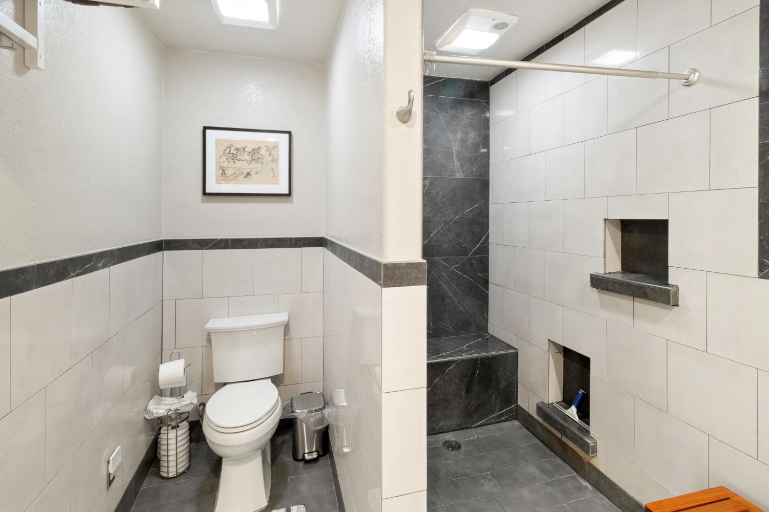 13355 Lancaster Rd, Oakdale, CA 95361