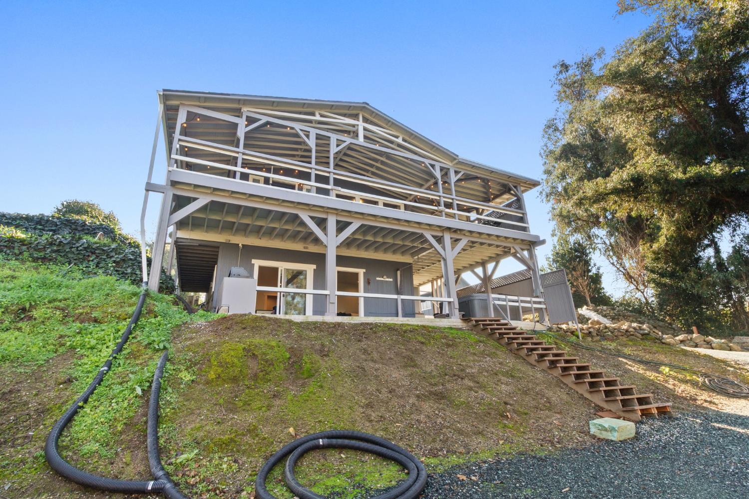 13355 Lancaster Rd, Oakdale, CA 95361