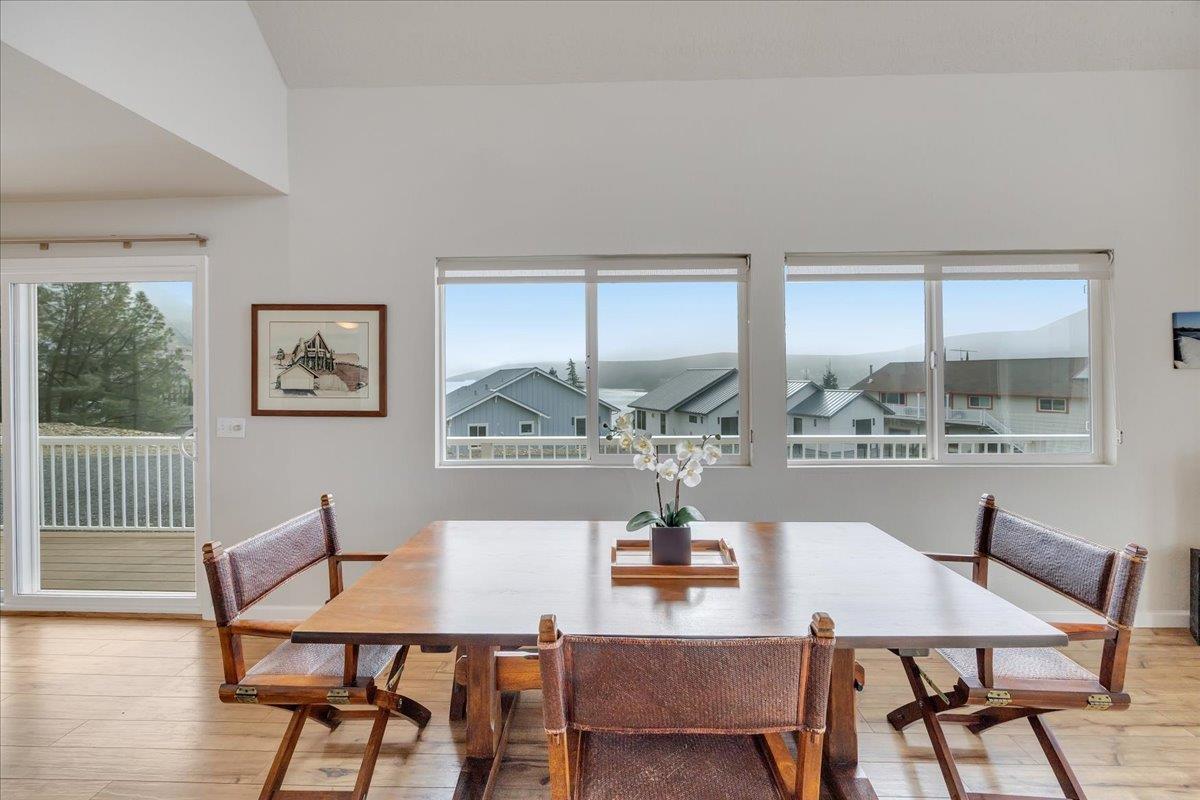 935 Foothill Rd, Copperopolis, CA 95228