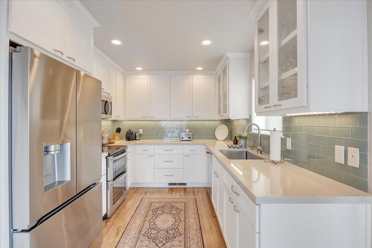 935 Foothill Rd, Copperopolis, CA 95228