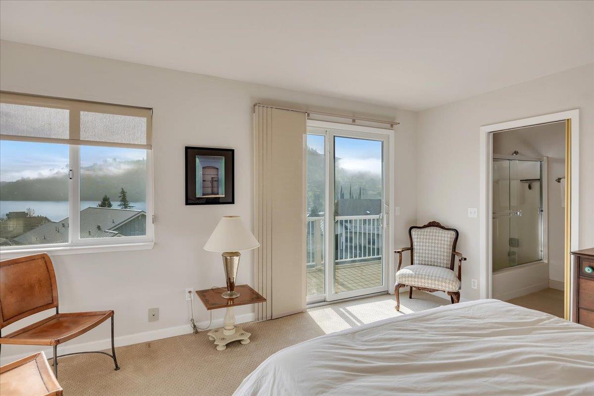 935 Foothill Rd, Copperopolis, CA 95228