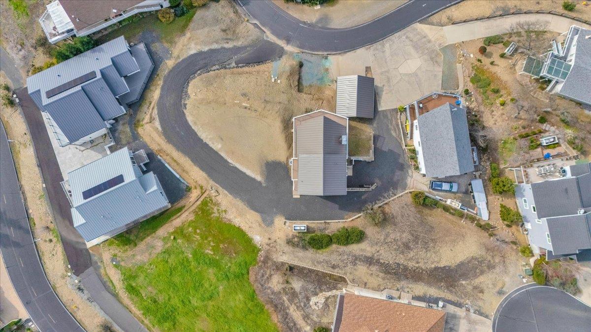 935 Foothill Rd, Copperopolis, CA 95228