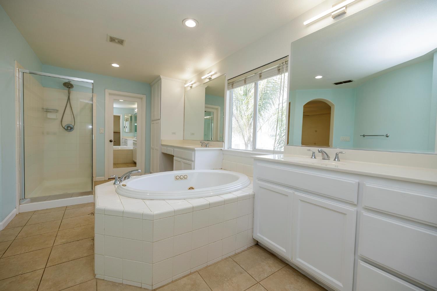 1537 Atlantic Ave, Ripon, CA 95366