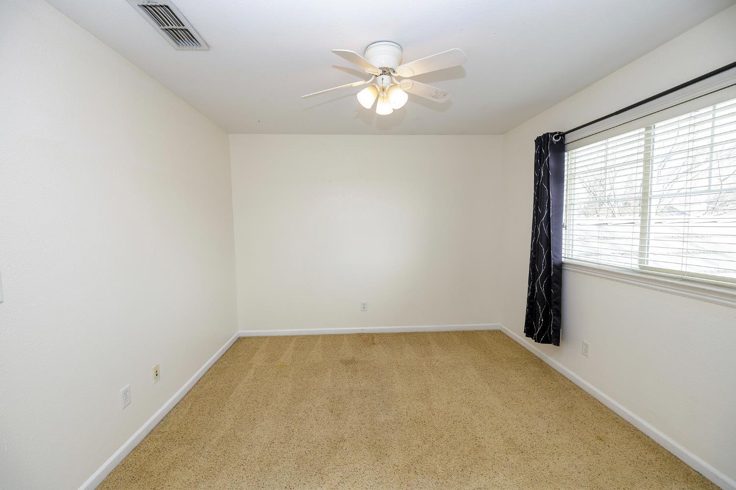 1537 Atlantic Ave, Ripon, CA 95366