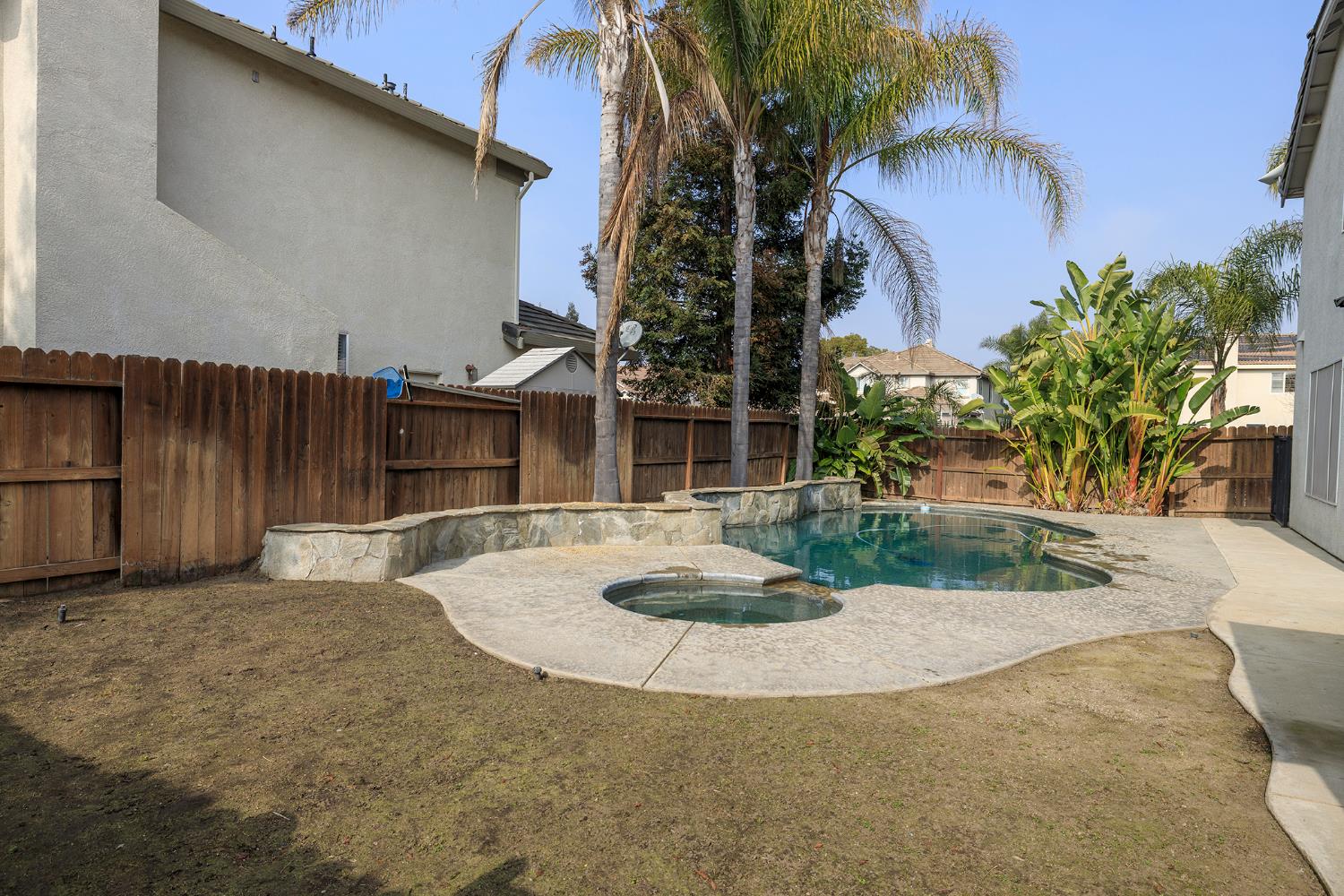 1537 Atlantic Ave, Ripon, CA 95366