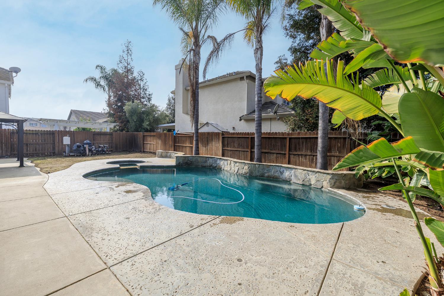 1537 Atlantic Ave, Ripon, CA 95366