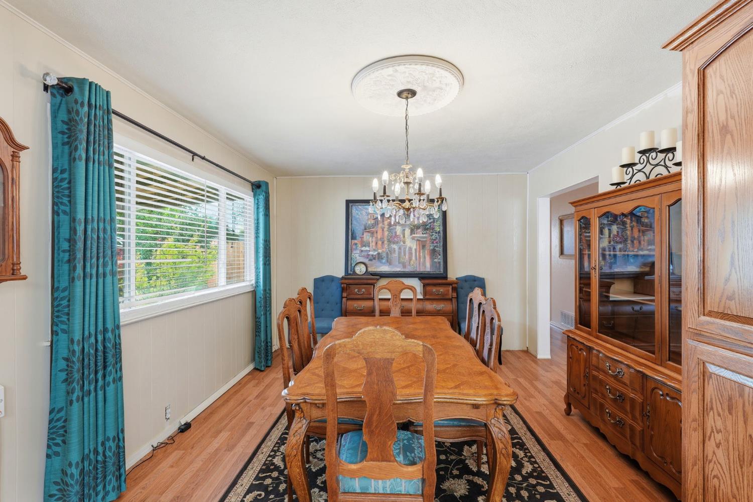 1623 Sandalwood Dr, Modesto, CA 95350