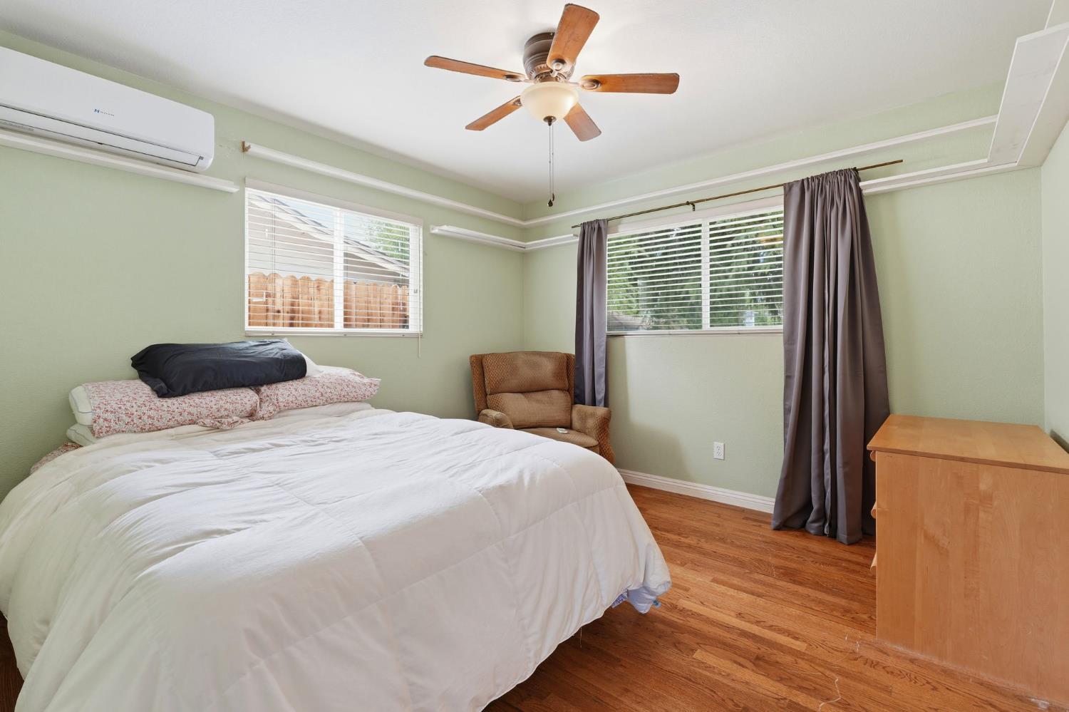 1623 Sandalwood Dr, Modesto, CA 95350