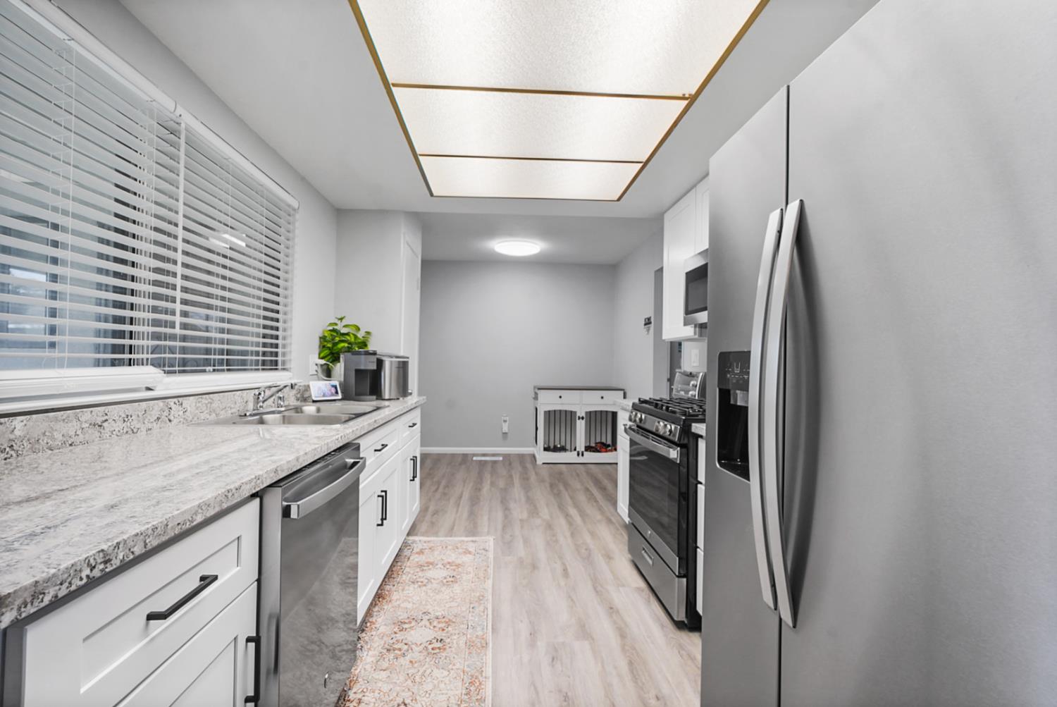 1648 Olivewood Ave, Manteca, CA 95336