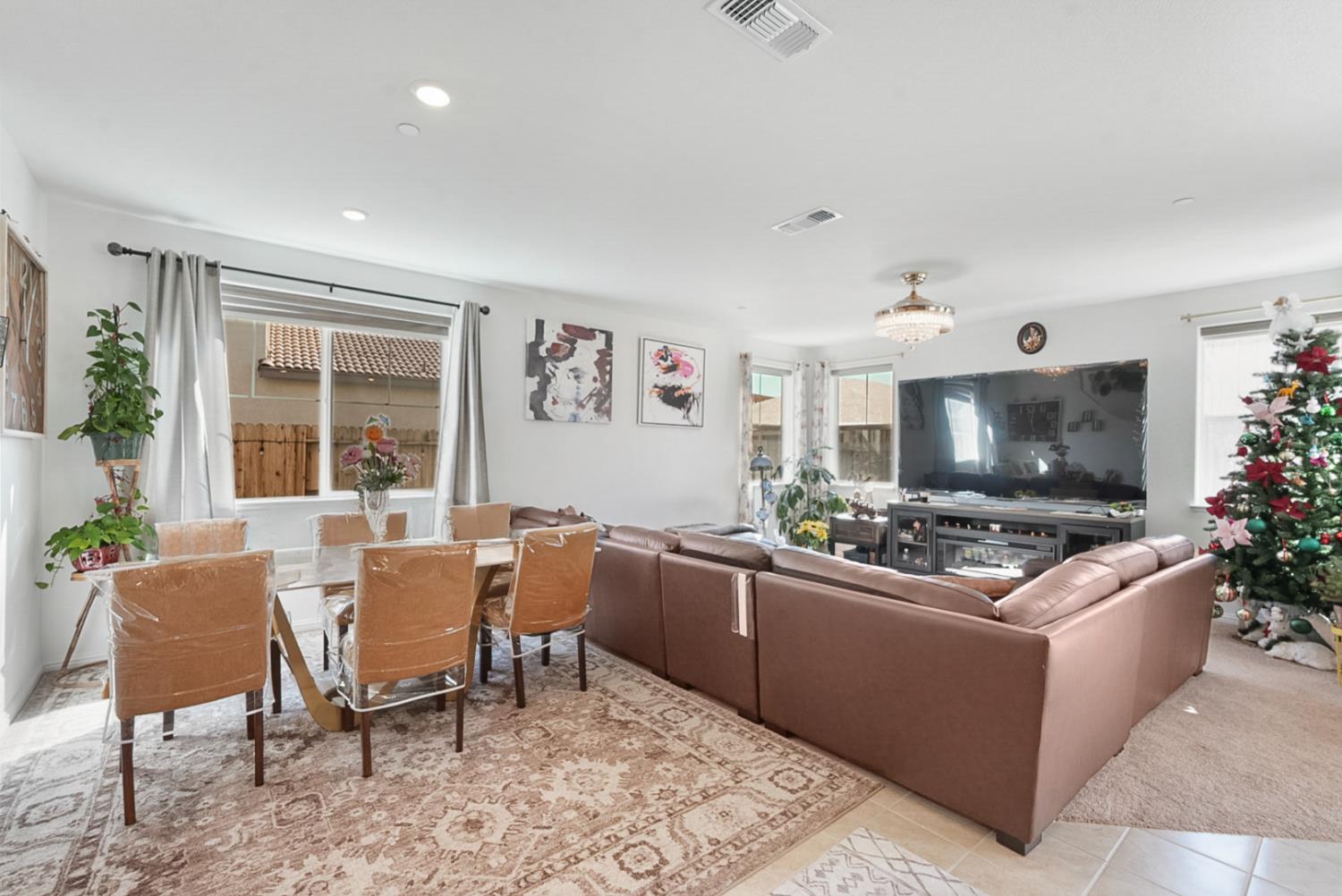 1533 Finestra Dr, Manteca, CA 95337