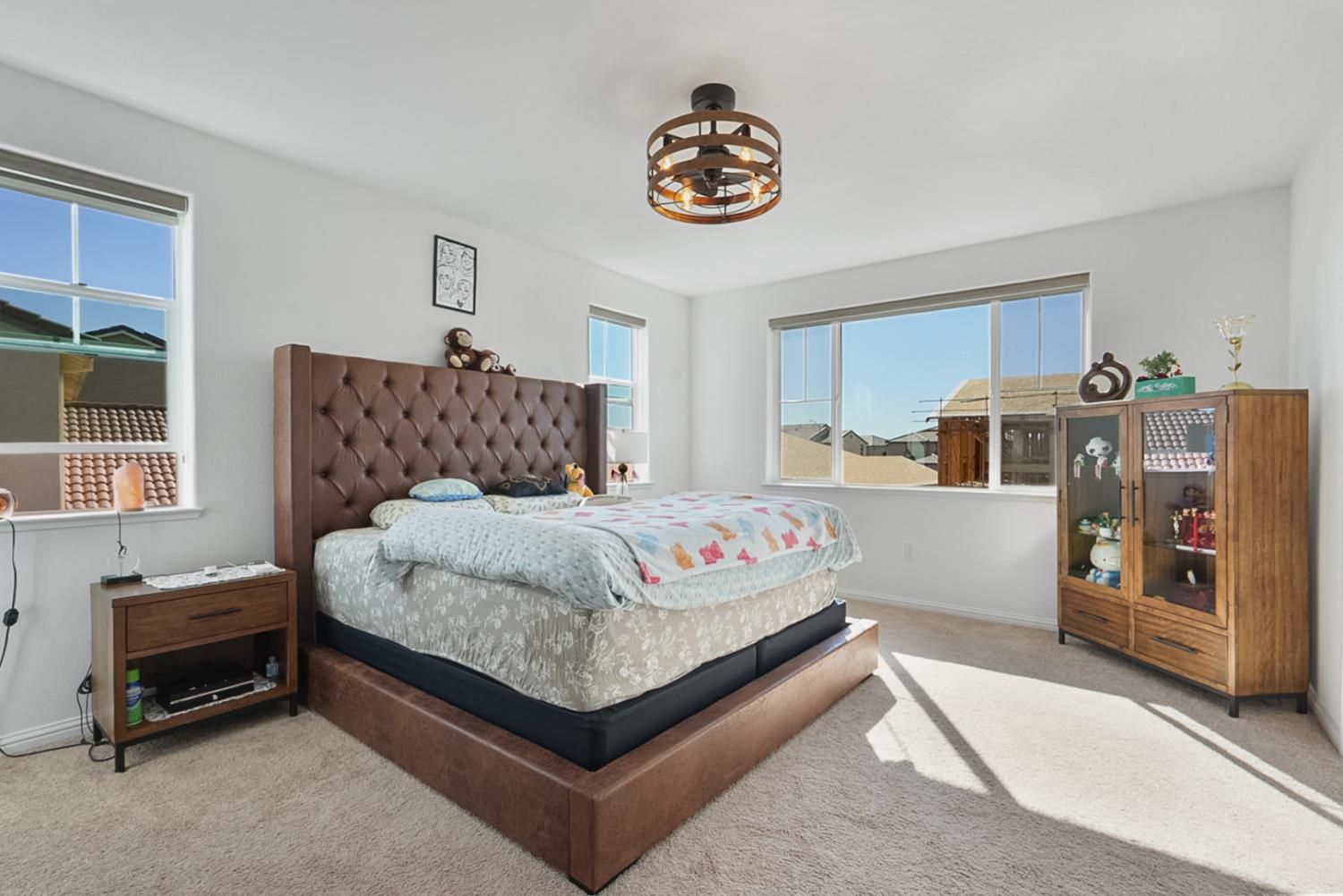 1533 Finestra Dr, Manteca, CA 95337